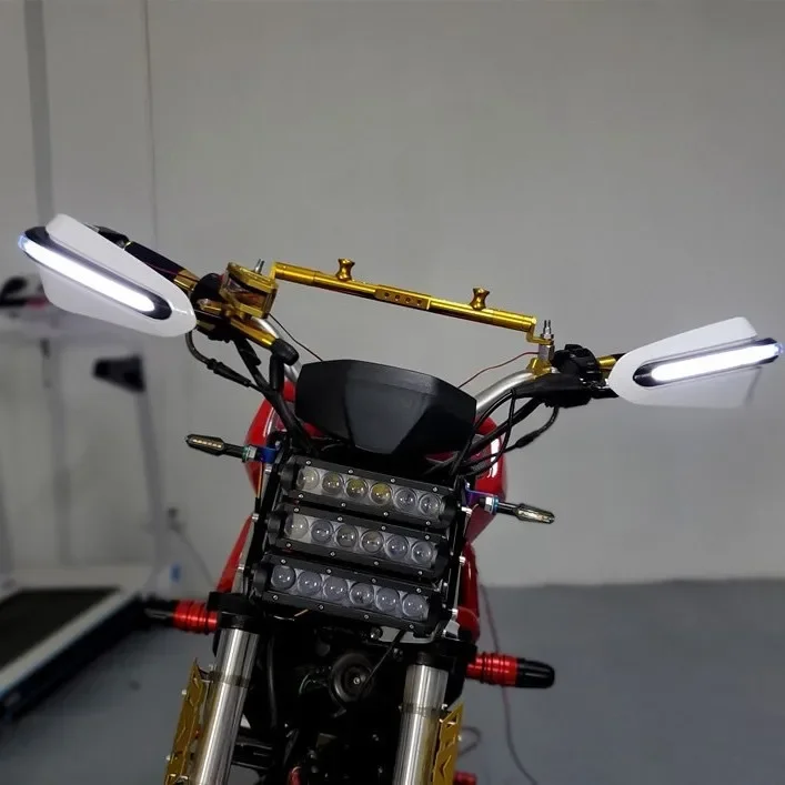 Motorcycle gloves, accessory replacement parts, handlebar LED lights, anti-slip windscreen, gloves for the brake, width indicato