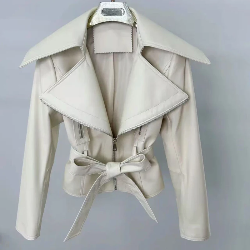 Blouson en cuir 2025 véritable pour femme, manteau court blanc avec ceinture, grand revers, moto, neuf