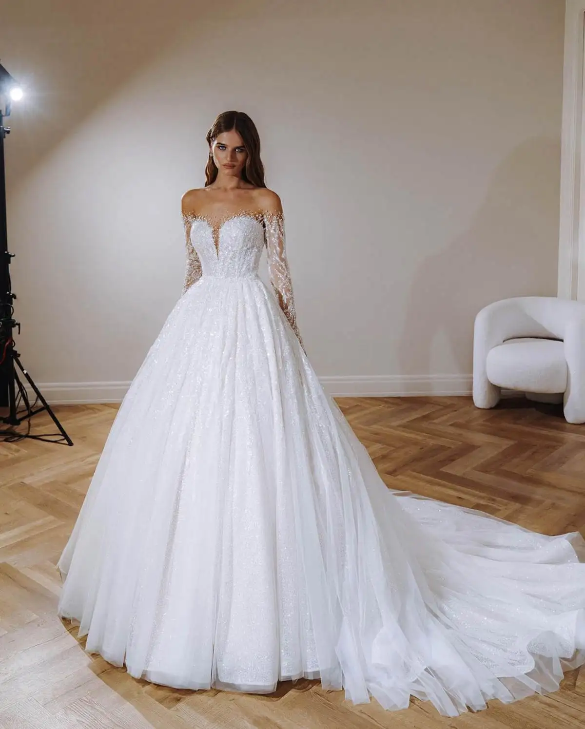 Sprankelende trouwjurken A-lijn strapless lovertjes lange mouwen kapel trein elegante bruid vestido de noiva op maat gemaakt