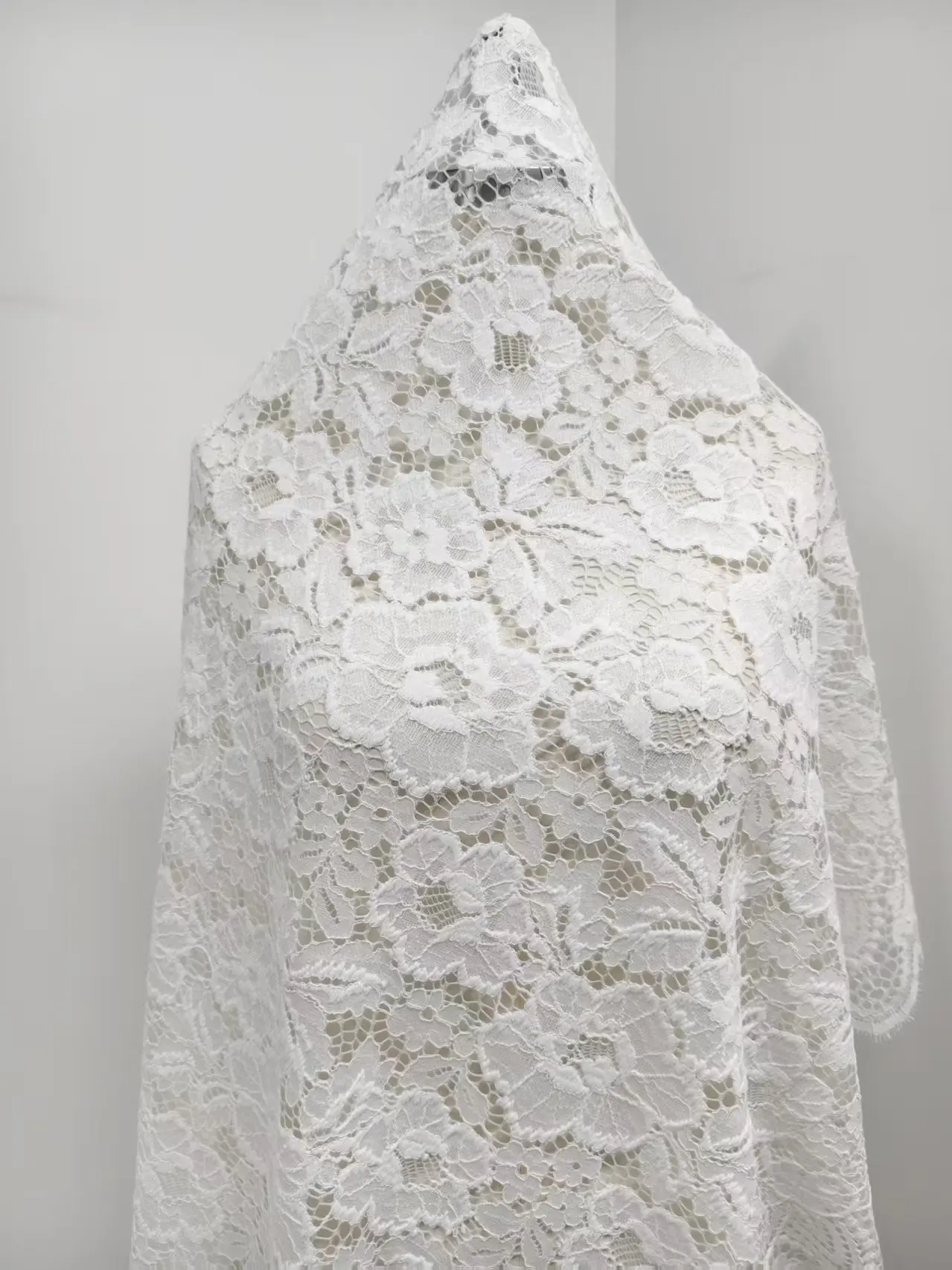 White Eyelash Lace Fabric Large Floral Corded Embroidered Lace for Wedding Dress Bridal Gown DIY Sewing Clothing Accessories