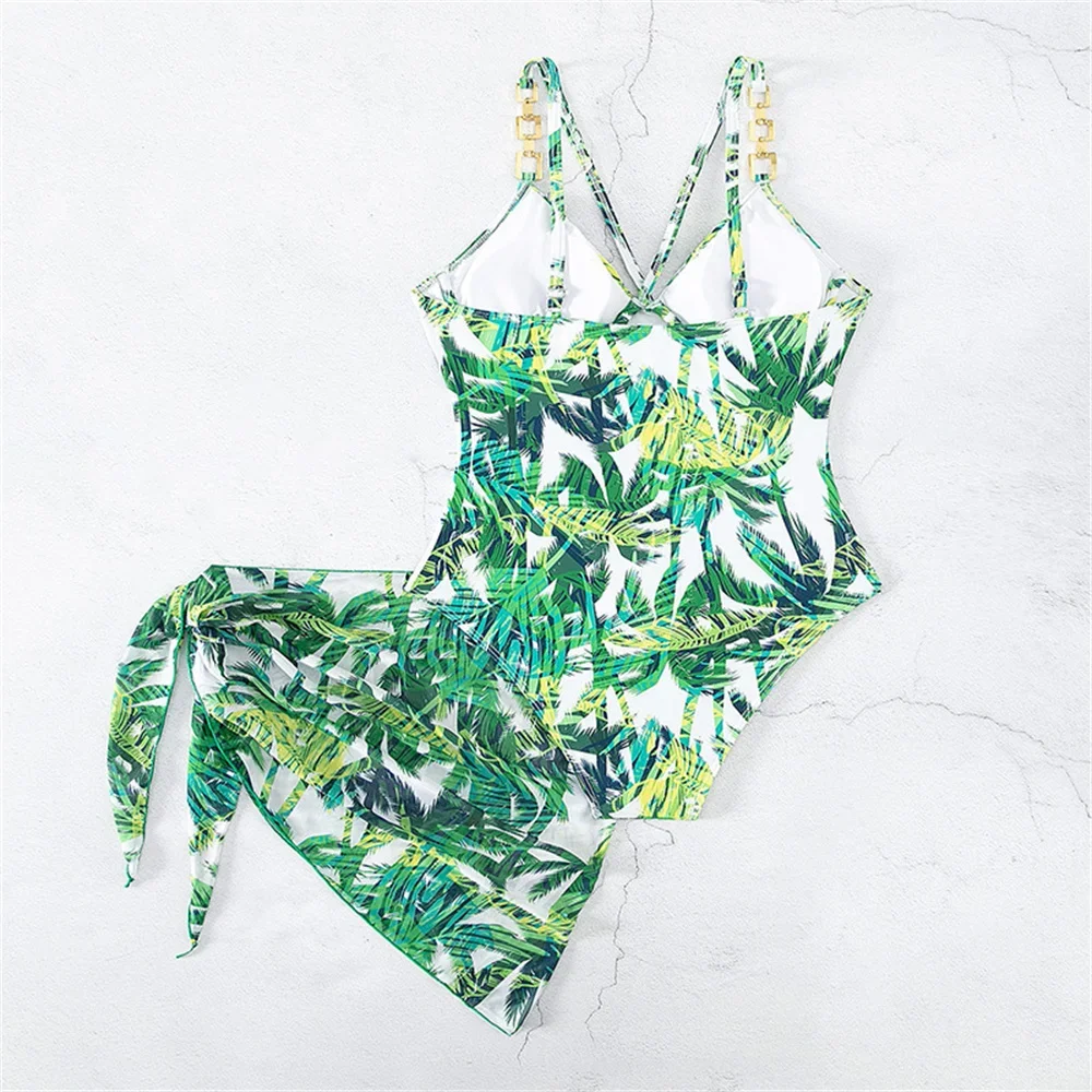 Set bikini con foglie verdi Catene di metallo Costume da bagno con stampa tropicale String Costumi da bagno per le vacanze Copricostume in rete Bikini da donna Completo da spiaggia