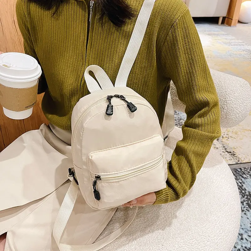 Mini sac à dos tendance pour femmes, en Nylon, blanc, décontracté, pour adolescentes, collection 2023