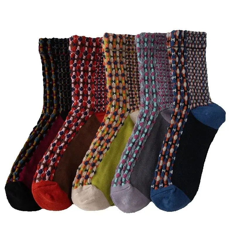 

5 Pairs Autumn Winter Women's Cotton Socks Three-dimensional Literary Twist Pattern Student Retro Medium Tube Stacking Socks