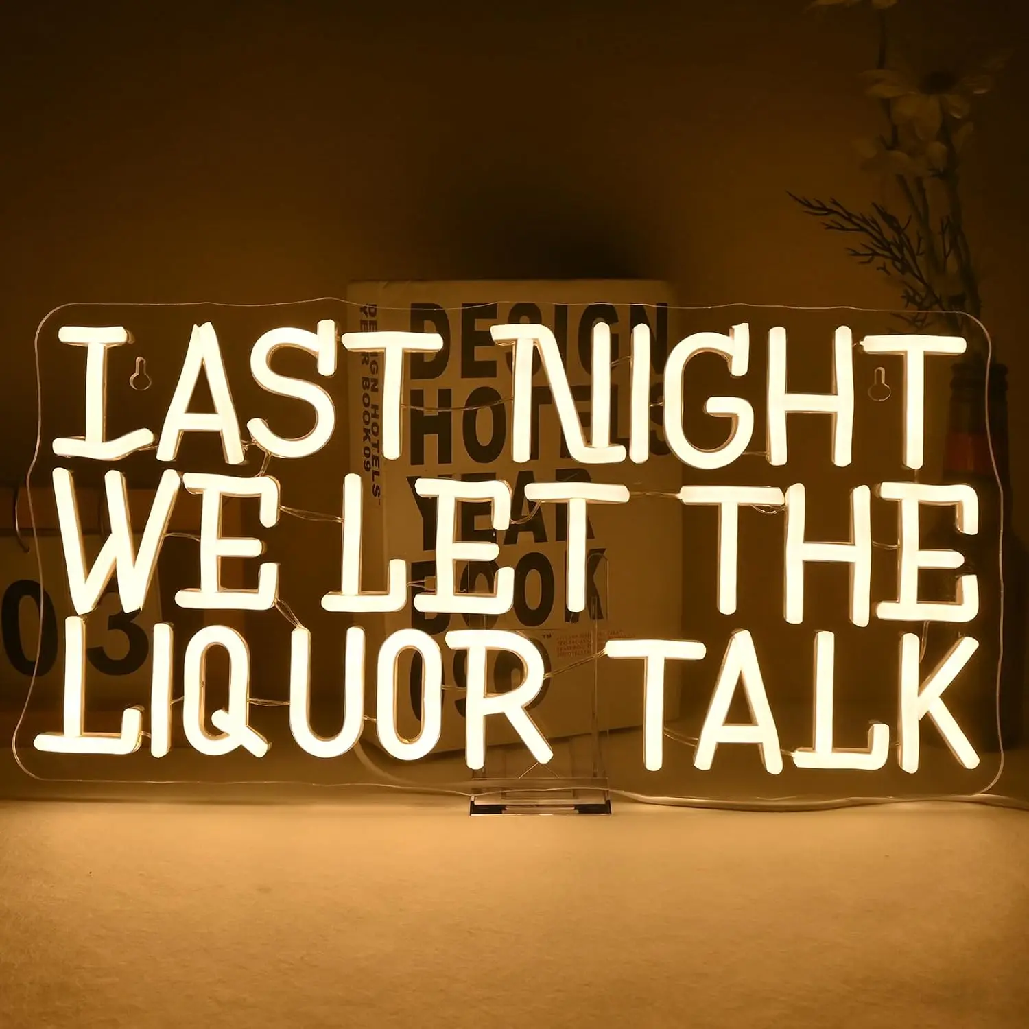 insegna-al-neon-led-con-citazione-divertente-sulle-bevande-'last-night-we-let-the-liquor-talk'-lampada-al-neon-con-testo-decorazione-da-parete-usb-per-bar-casa-e-feste