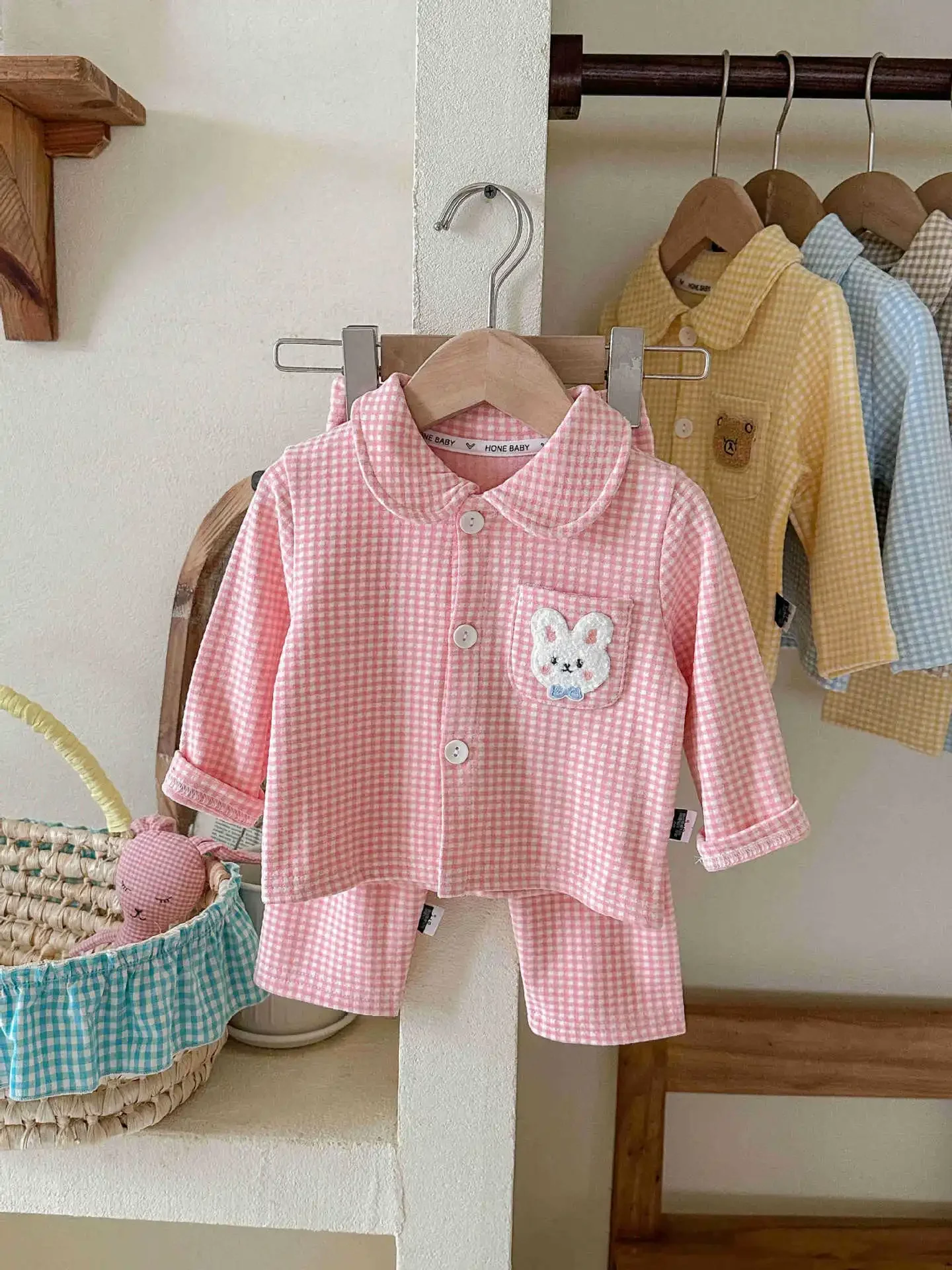 Kinder-Herbst-Homewear-Set, Langarm, kariert, Cartoon-Schlafanzug aus Polyester für Jungen und Mädchen, Frühling/Herbst – Detail 6