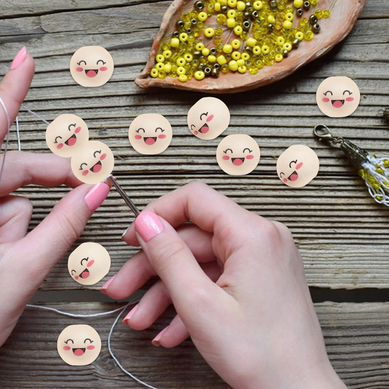 

50pcs Wooden Smile Face Handmade Diy Craft For Bracelets Necklaces Stress Relief Decorative Jewelry Round Small Wood Unique
