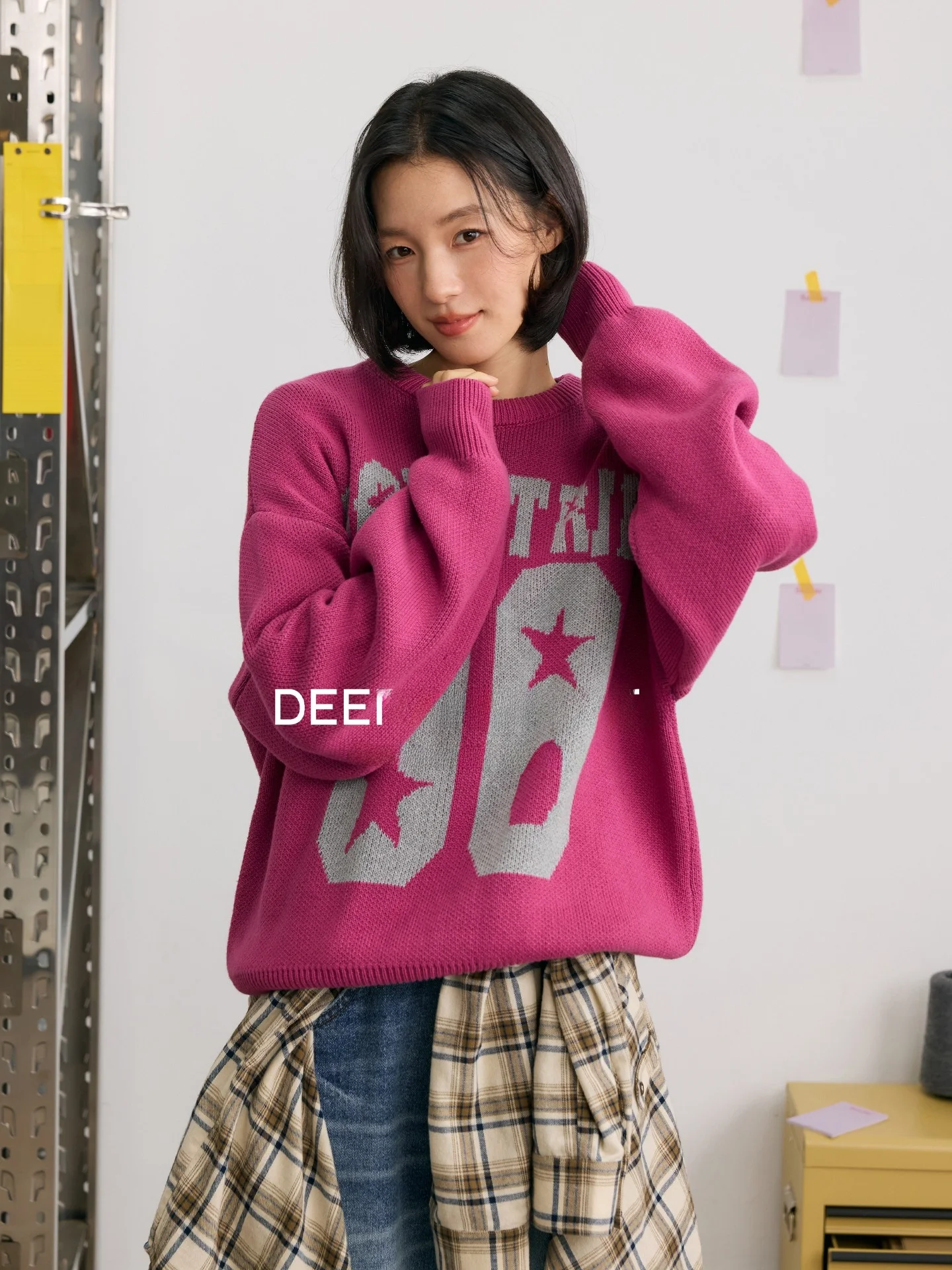 

Утепленный вязаный свитер из чистого хлопка с круглым вырезом, двухцветное плетение, узор «Олень и летящая птица» "Solo Trip08", 770 г, женский, модный.