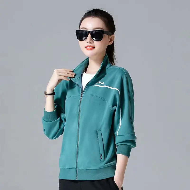 

2023 New Spring and Autumn Standing Collar Sportswear Set Women's Loose Casual Large Two Piece Running Morning Exercise Mother's