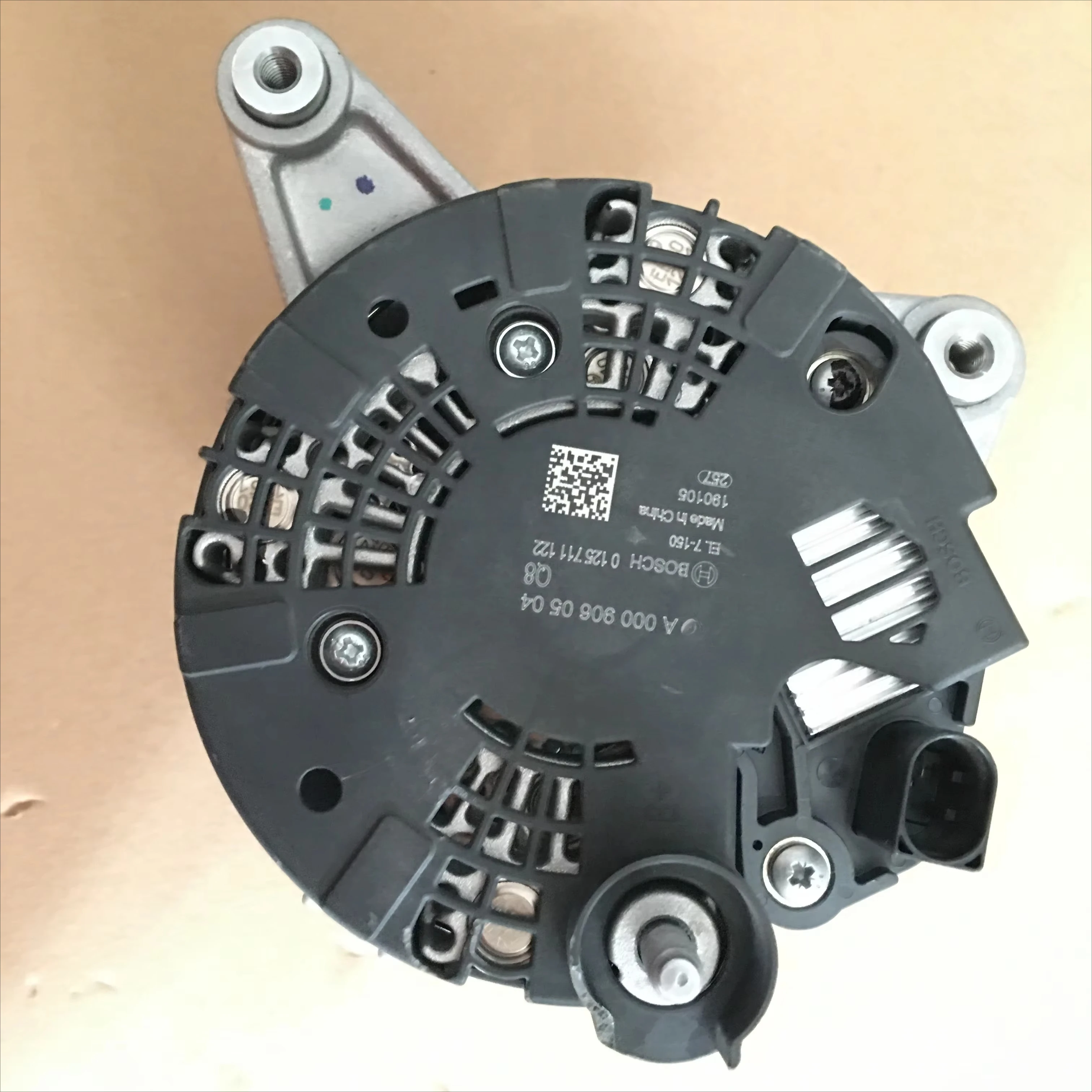 

ДЛЯ MERCEDES-BENZ Original Seg CAR генератор переменного тока 0125711122 0009060504 A0009060504