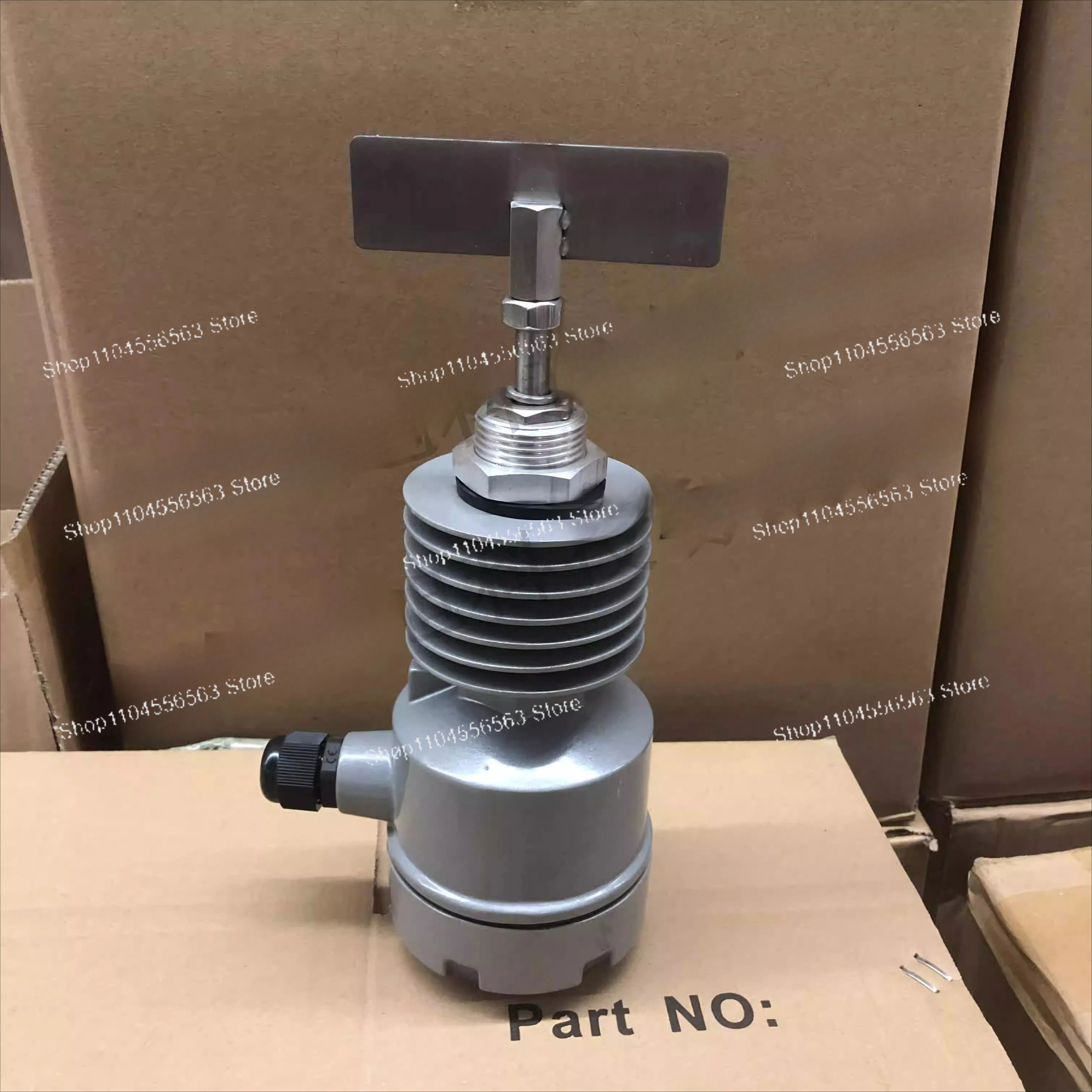 High Temperature Rotary Level Switch with Threaded Flange for Powder Granule Dust Control in Silo Tank