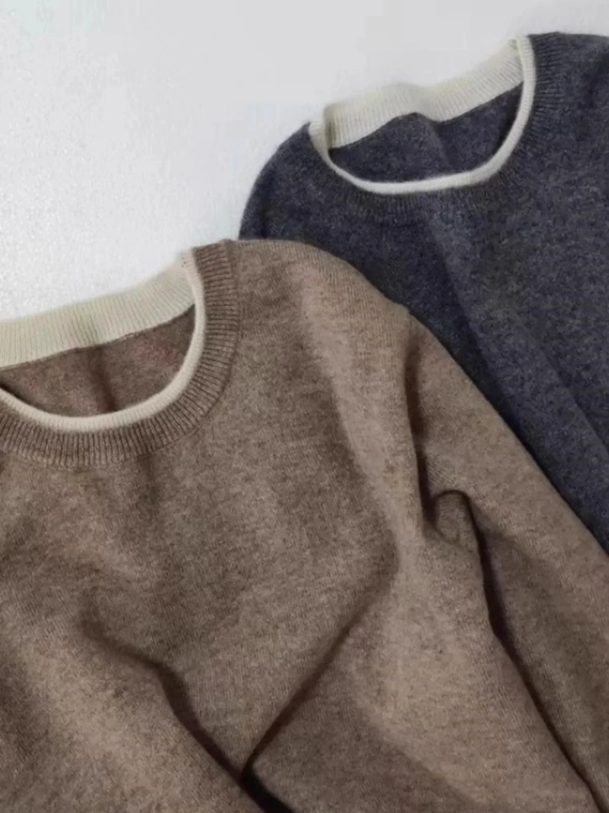 Women\'s Round Neck Pure Cashmere Sweater Autumn and Winter Pullover Loose Large Size Wool Bottom Sweater Knit Sweater