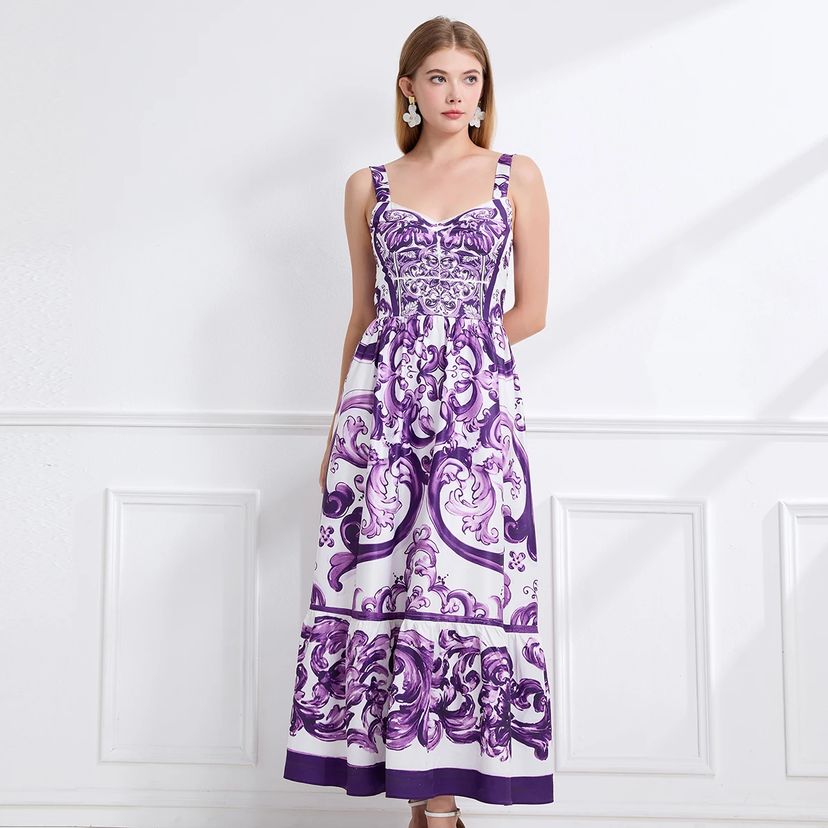 

Summer Purple Floral Pleated Long Dress Runway Women's V-Neck Spaghetti Strap Back Elastic Maxi Dress Bohemian Beach Vestidos