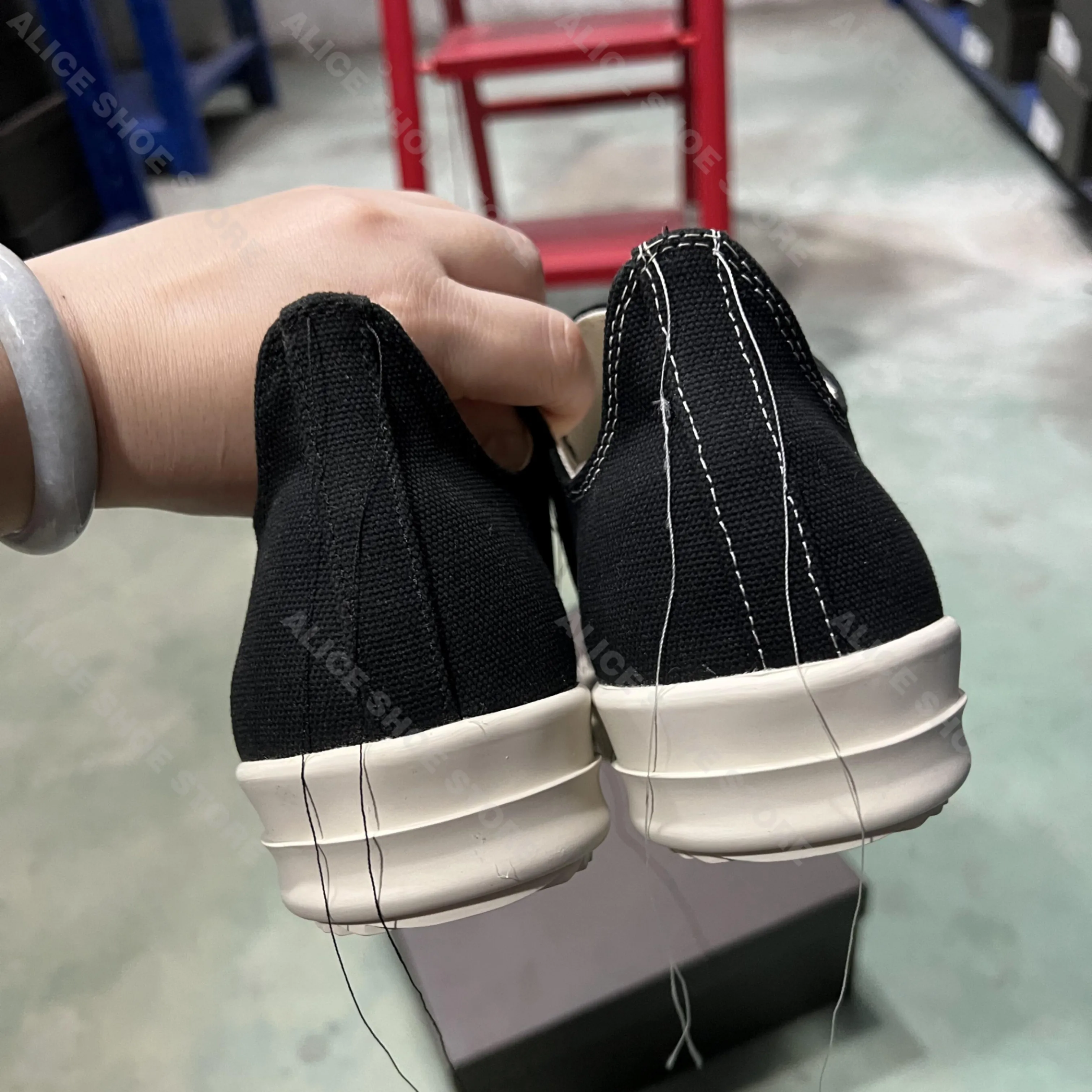 Classic Women Sneaker Casual Low Top Men Shoe Black Trainer Designer Lace Up Canvas Footwear Black&White Fringe Flat Shoe