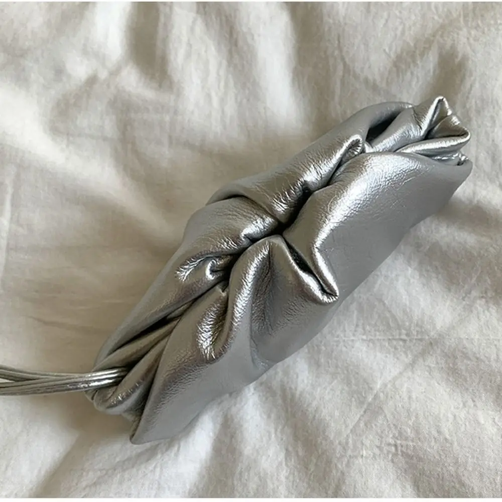 Fashion PU Leather PU Mini Cloud Bag Silver Purse Lanyard Wallet Korean Style Lipstick Storage Bag Earphone Bag Girls/Female