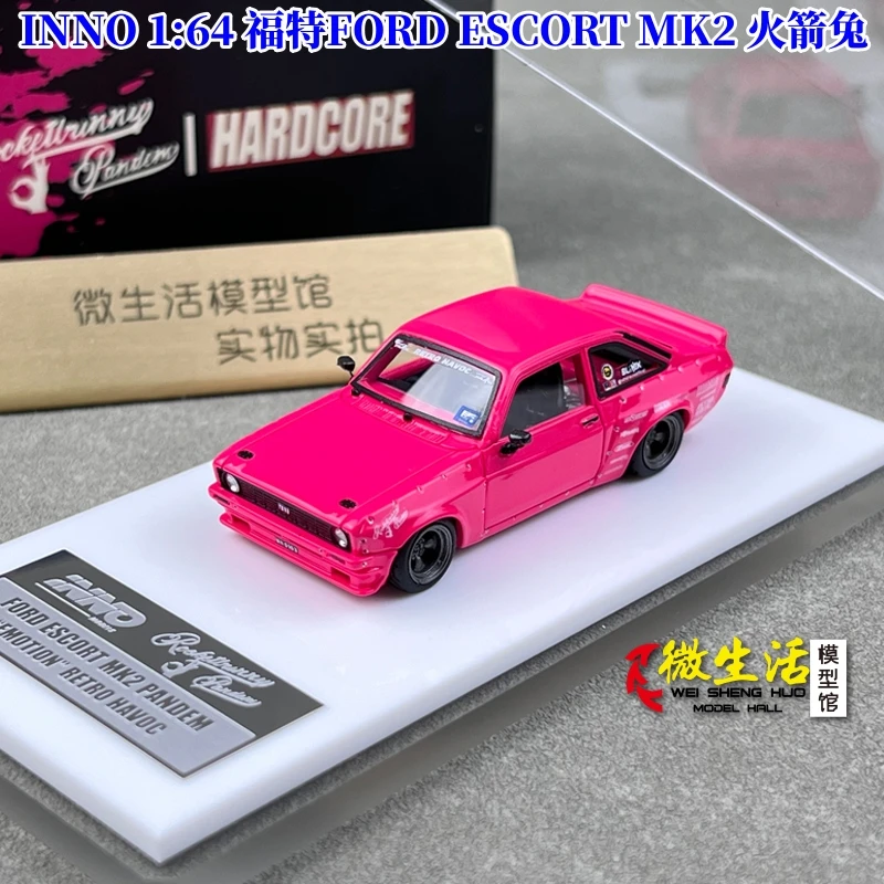 INNO 1:64 FORD ESCORT MK2 PANDEM   Limited Metal Static car toy model gift