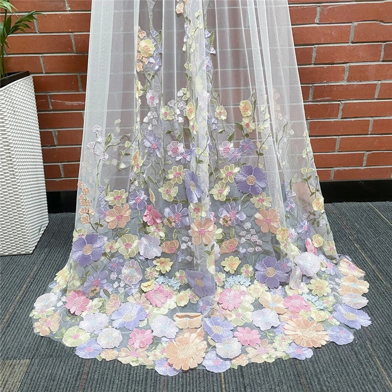 Colourful 3D Flowers Floral Bridal Wedding Veils With Comb For Brides White Ivory Tulle Embroidered Colorful Unique Lilac Pink