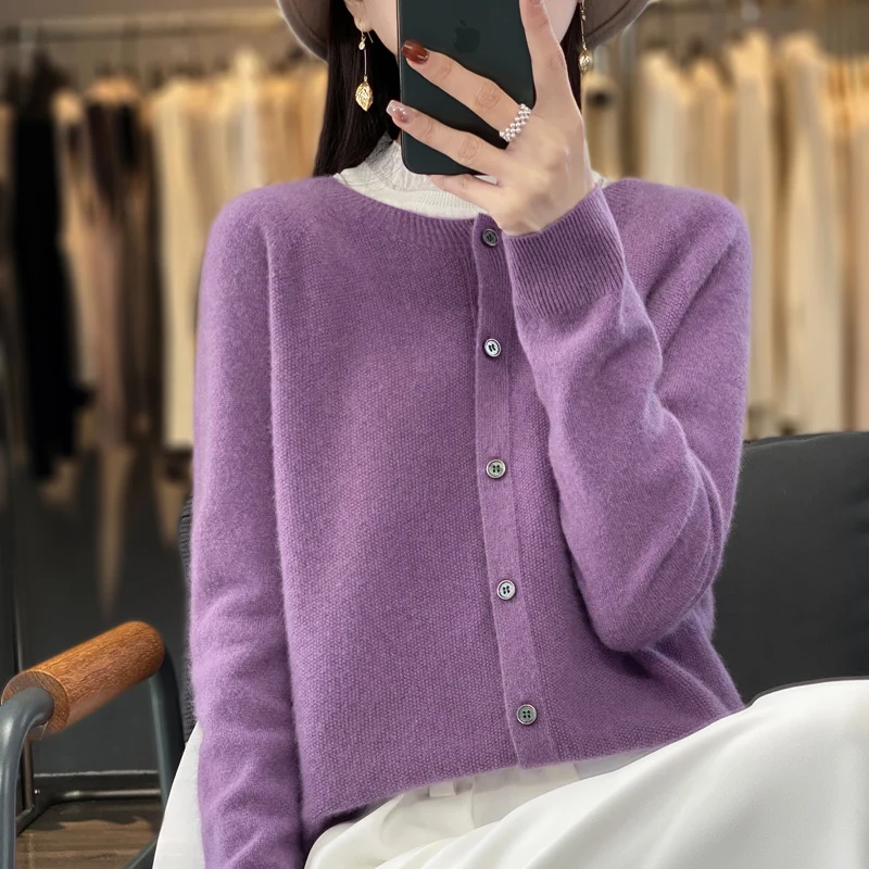 Autumn and winter 100% merino wool long sleeve knitted cashmere sweater ladies knitted O-neck cardigan loose solid color coat