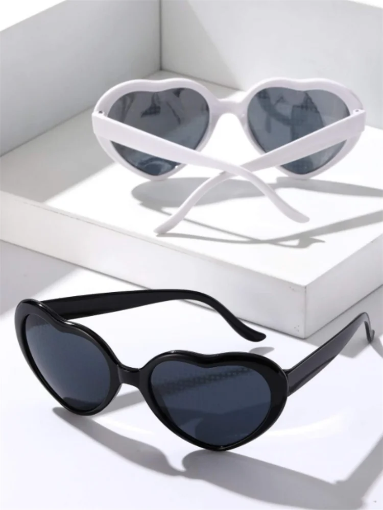 Two-piece Pc Love Glasses Night Lights Change Love Special Effects Glasses Romantic Confession Online Celebrity Fashion Mirror.