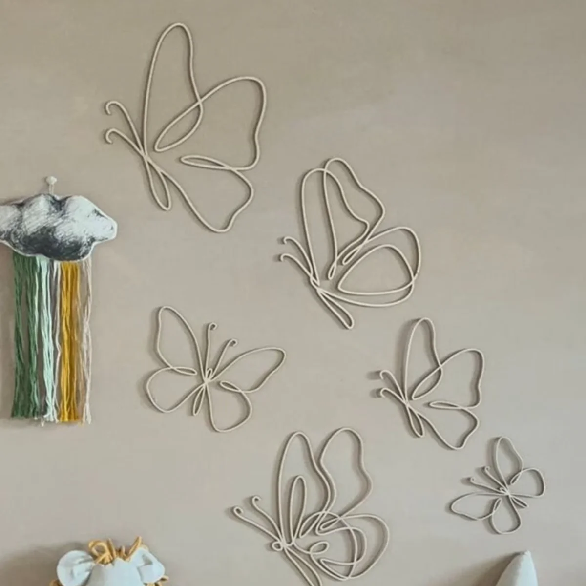 Set of 6 Wooden Wall Butterfli - đánh giá và giá Baby Nursery Kit