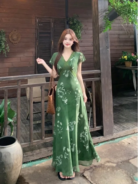 

plus Size Women's New Chinese Style Lace Floral V-neck Short Sleeve Dress Summer Waist-cinching A-line Long Dress