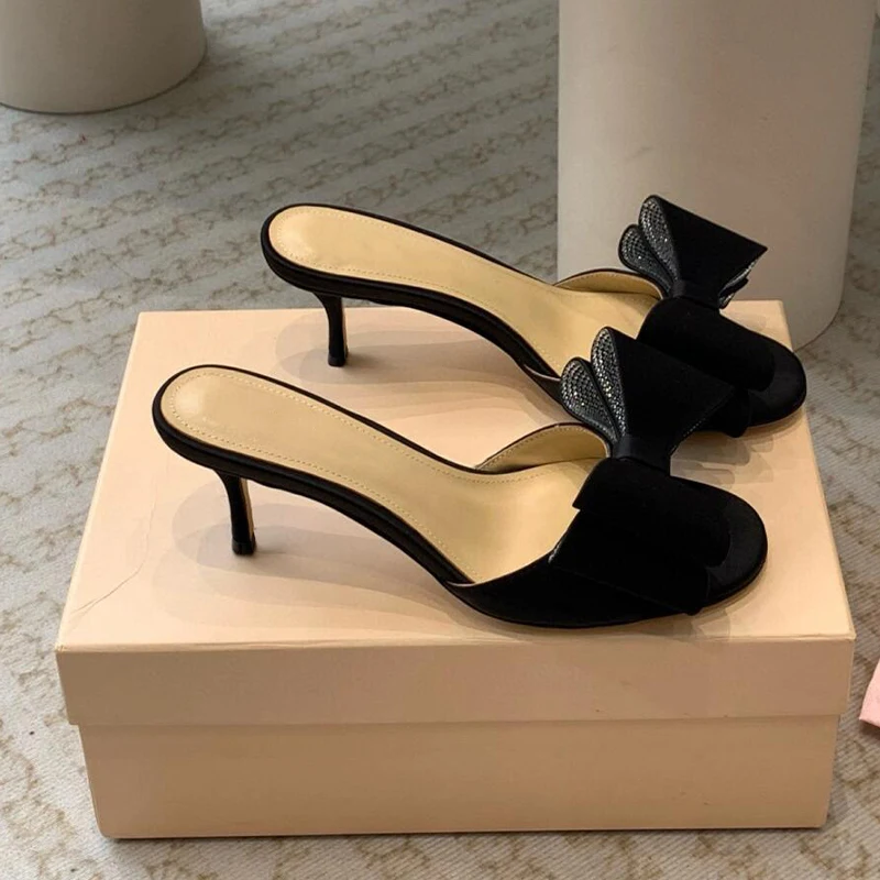 

New Water Diamond Bow Sandals for Summer One Belt Outerwear Round Headed Women's Shoes with Open Toe Stiletto High Heels