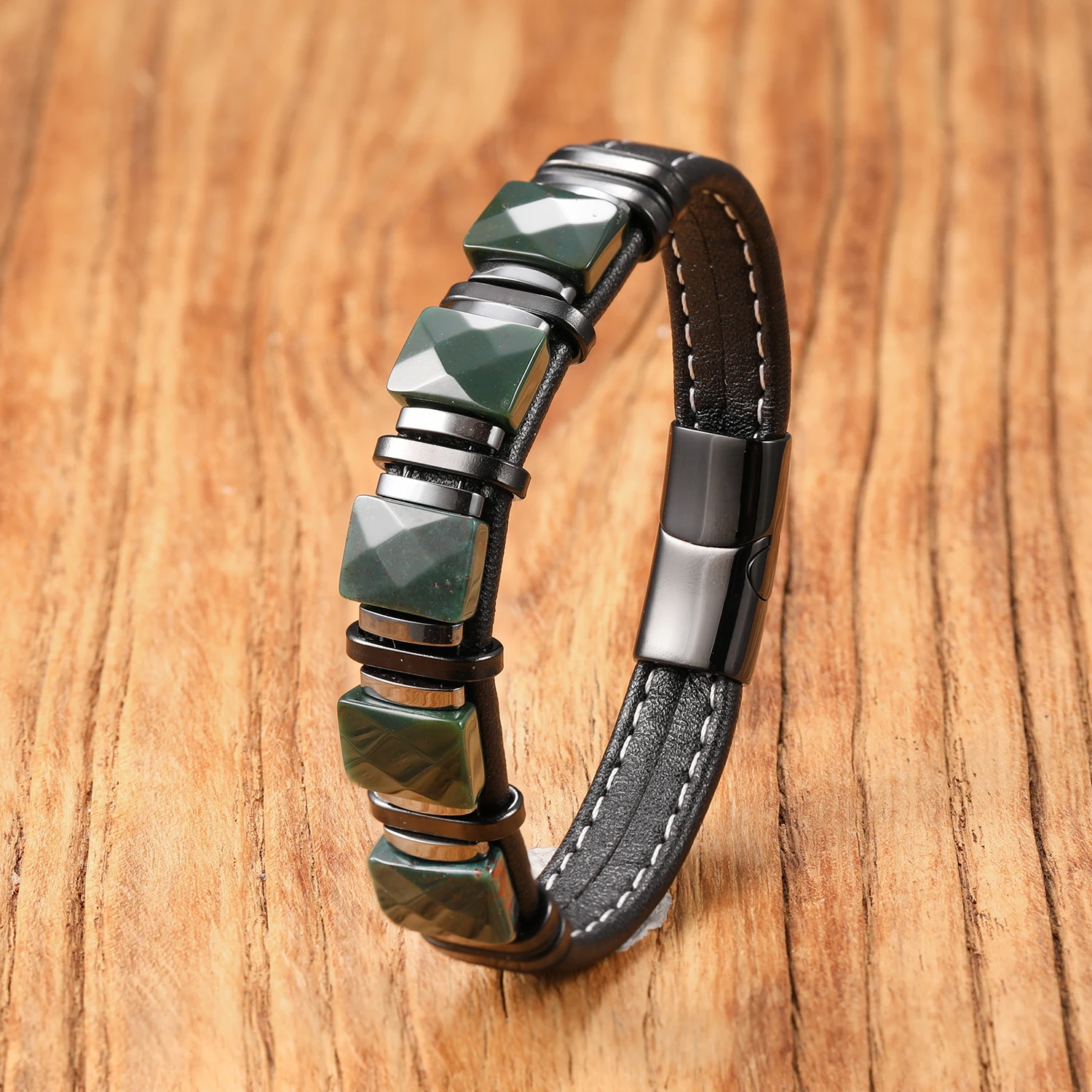 Naturfarbener Stein, Lederband-Armband, Edelstahlverschluss, Boho-Chic-Heilkristallschmuck, Geschenk für Frauen und Männer – Detail 4