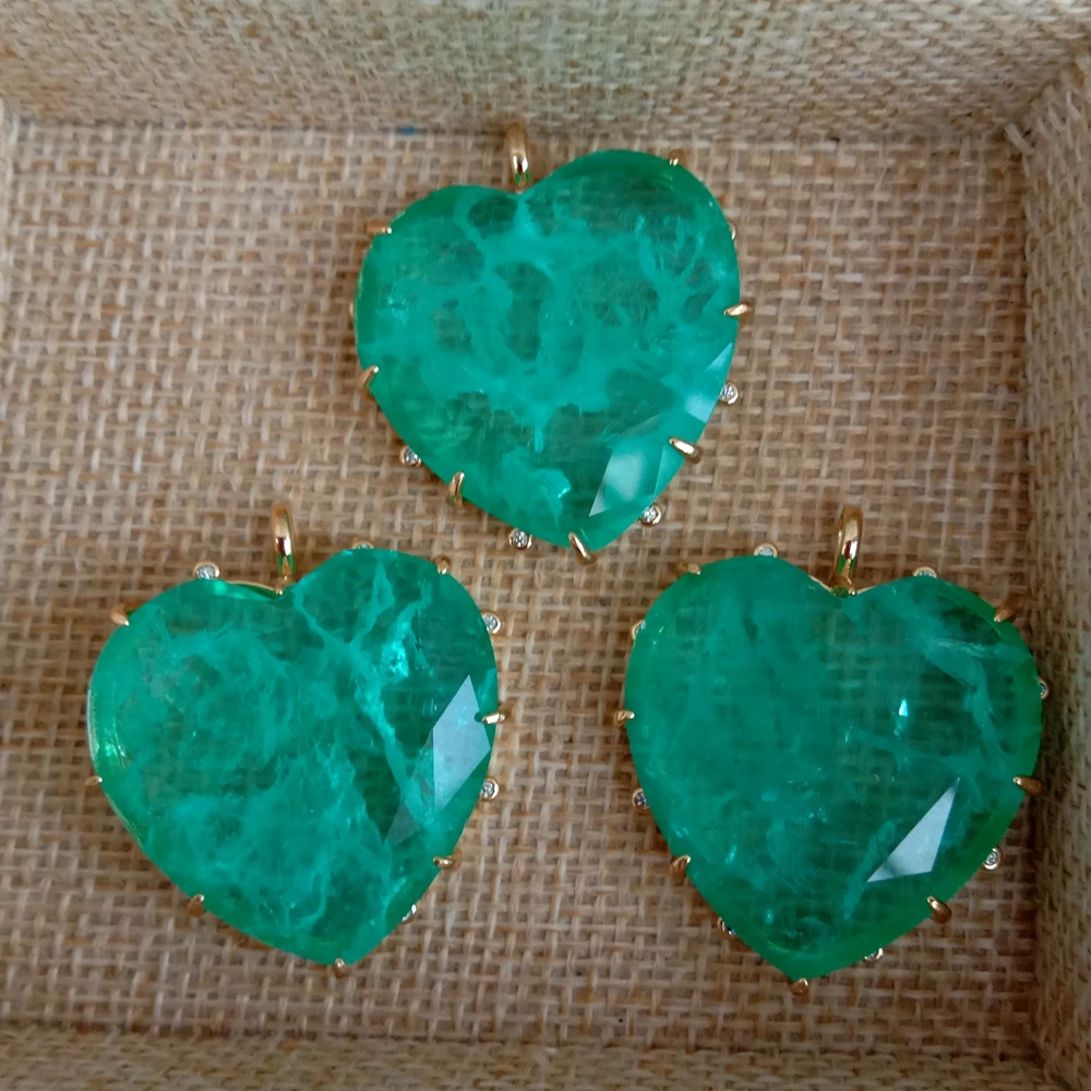 2 Pcs Cz Green Crystal Quartz Stone Heart Shaped Pendant DIY Jewelry Party Style
