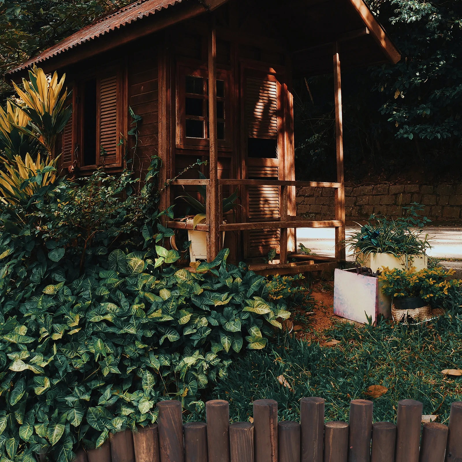 

Carbonized Wood Garden Fence Practical Decorative Outdoor Border Fence Flowerbeds Landscape Yard Partition Border