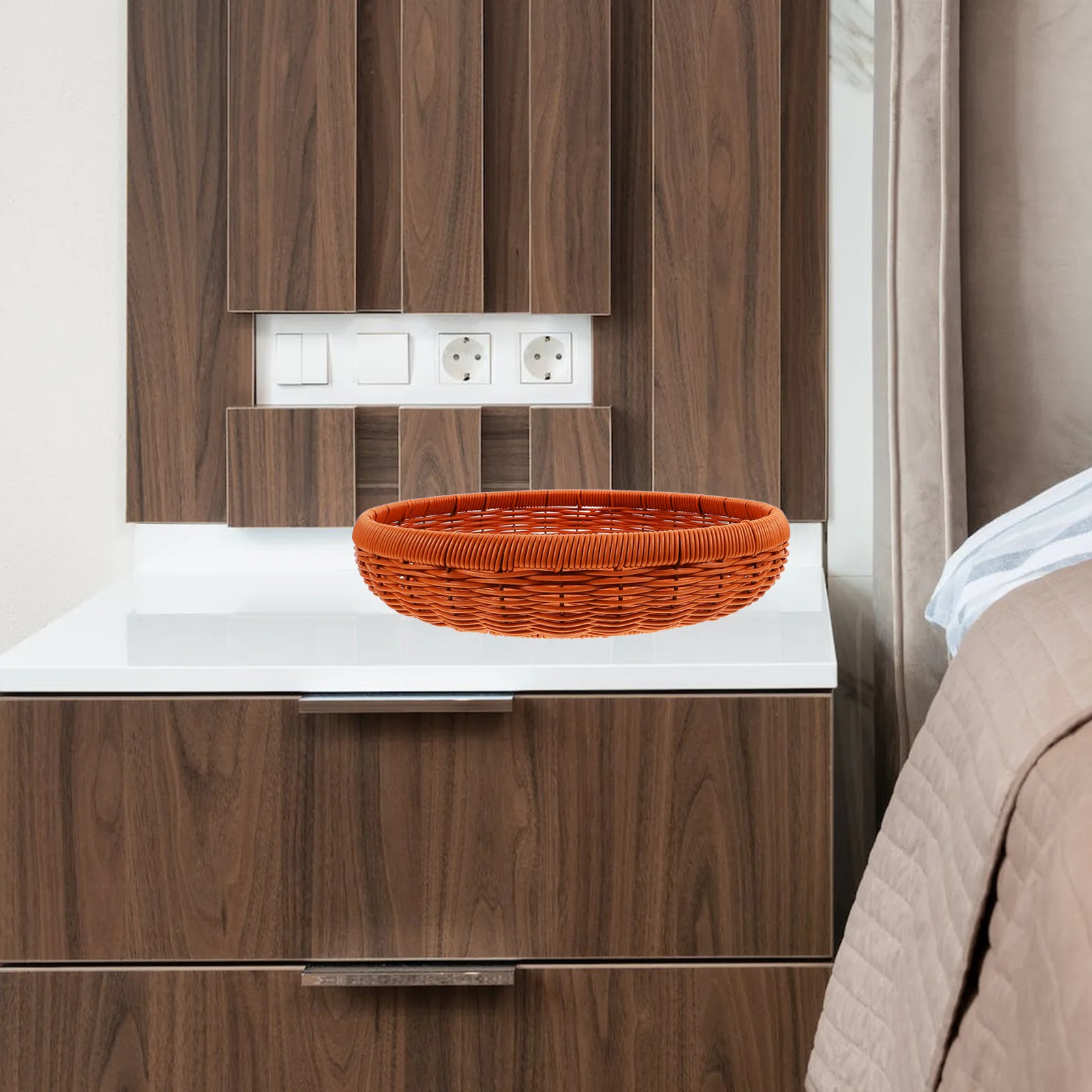 

Round Rustic Bread Storage Basket Plastic Woven for Kitchen Home Fruit Bread Display Tray