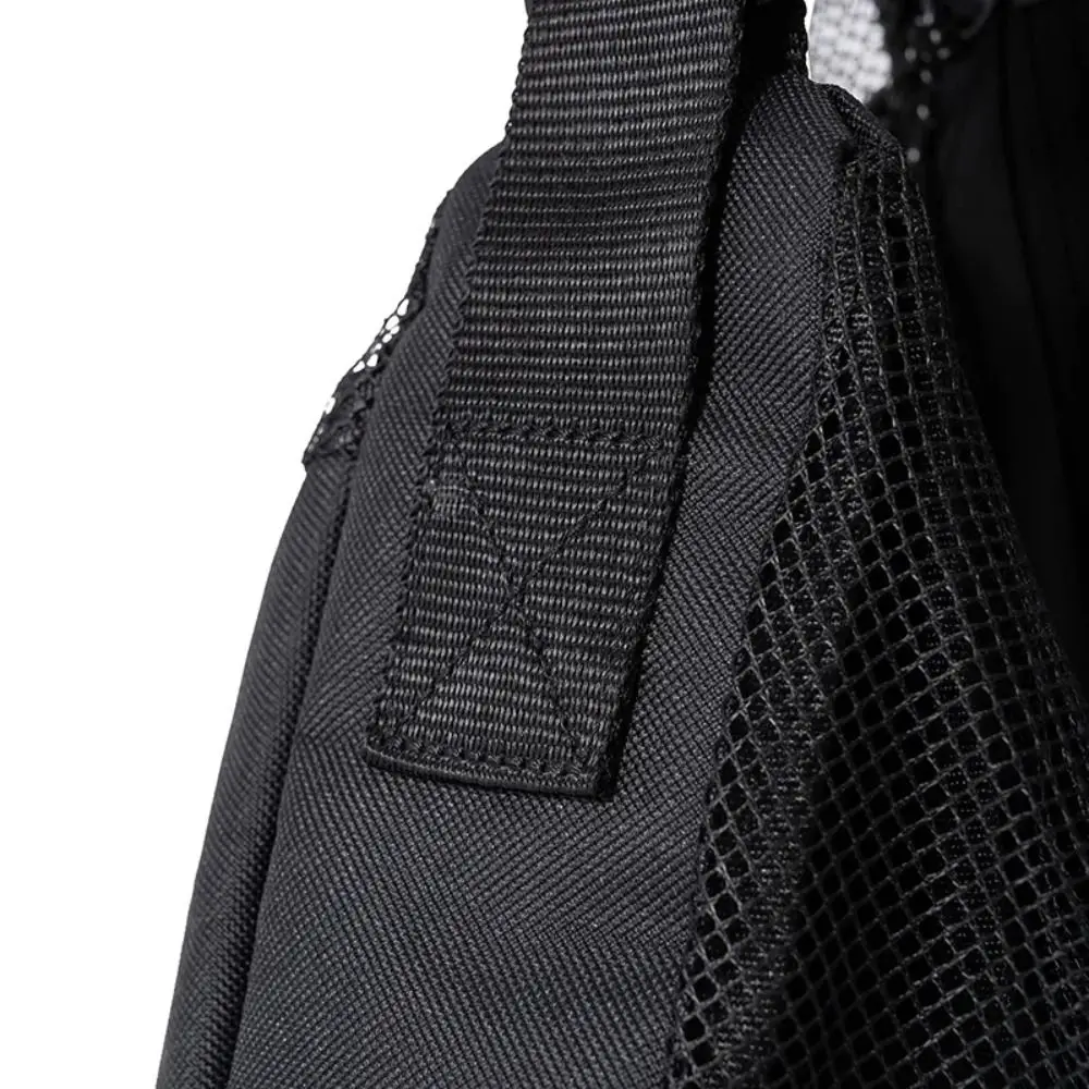 กระเป๋าตาข่ายบาสเก็ตบอลอเนกประสงค์ ระบายอากาศได้ ปรับได้ กระเป๋าใส่ลูกบอลเดี่ยวแบบพกพา พร้อมช่องซิป กระเป๋าสะพายไหล่สำหรับใส่ลูกกีฬา