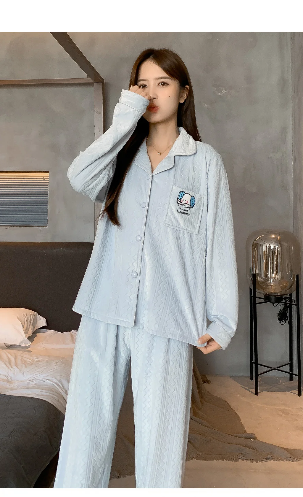 

Японские женские пижамные комплекты из льна с отделкой, осенний комплект для сна, универсальный, с открытыми плечами, длинными рукавами, капри, теплый, уютный