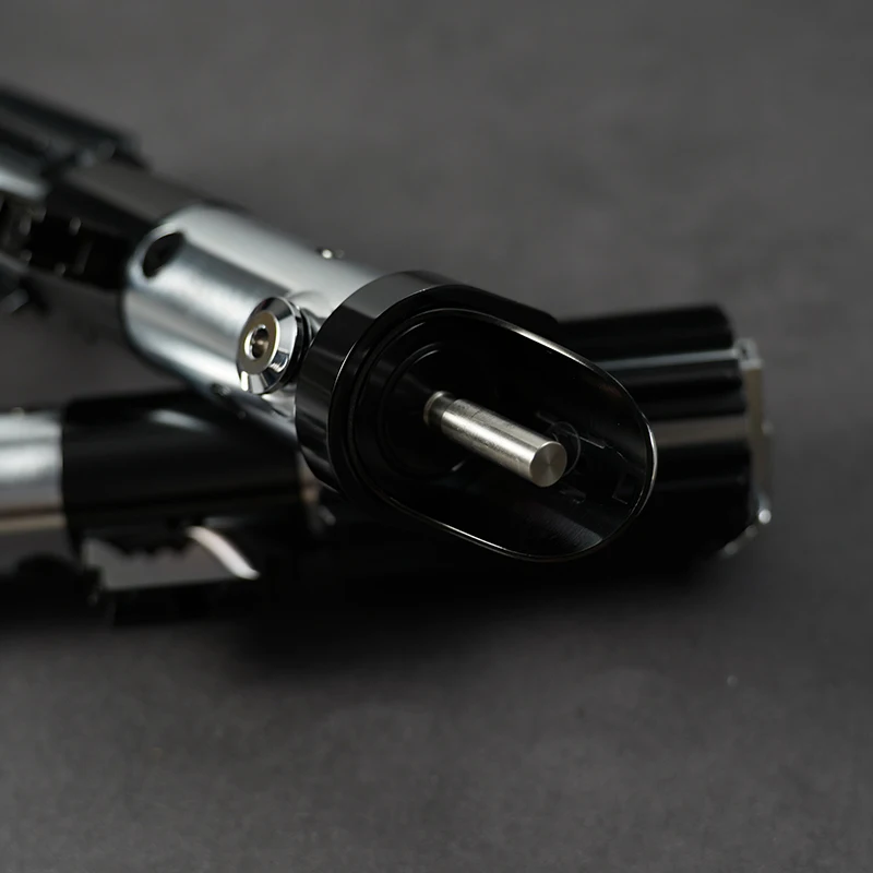 89SABERS Darth Vader EP6 lightsaber مع برنامج ProffieBoard v3.9، 19 خطًا مؤثرات صوتية وتأثيرات إضاءة، دعائم فيلم 1:1