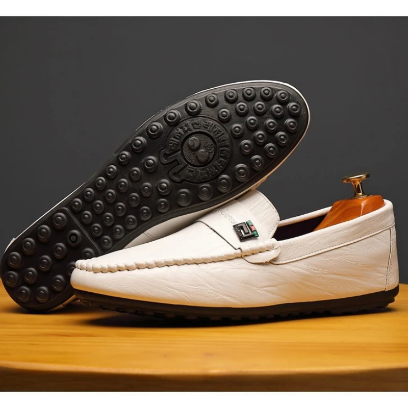 Men's Driving Moccasins Slip-On Loafers Breathable Casual Shoes Korean Style Comfortable Spring Flat Heel Lightweight Sneakers