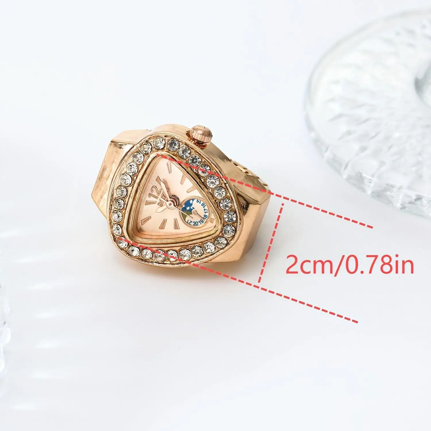 1 قطعة ساعة حلقة مثلث جديد ريترو ساعة الجيب موضة الاتجاه البسيطة فنجر ساعة حلقة ساعة حقيقية يمكن رؤية الوقت