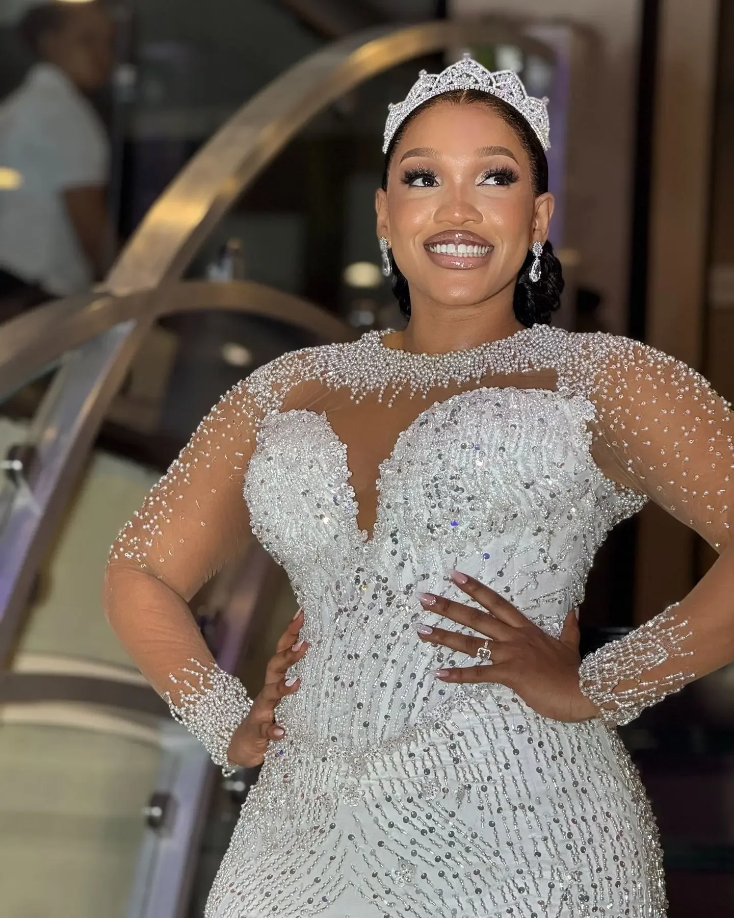 

Customized Arabic Plus Size Ivory Mermaid Scoop Wedding Dresses Beaded Full Sleeves Charming Eelgant Bridal Gowns