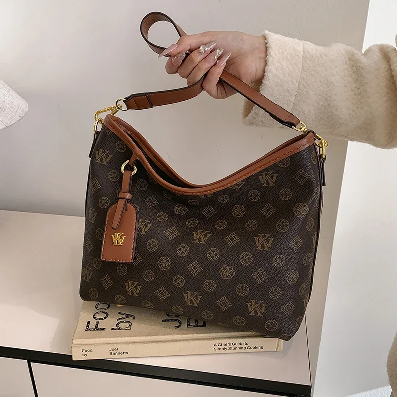 حقيبة كروس نسائية أنيقة من الجلد بتصميم أنيق حقيبة كتف كلاسيكية فاخرة للارتداء اليومي الأنيق #4