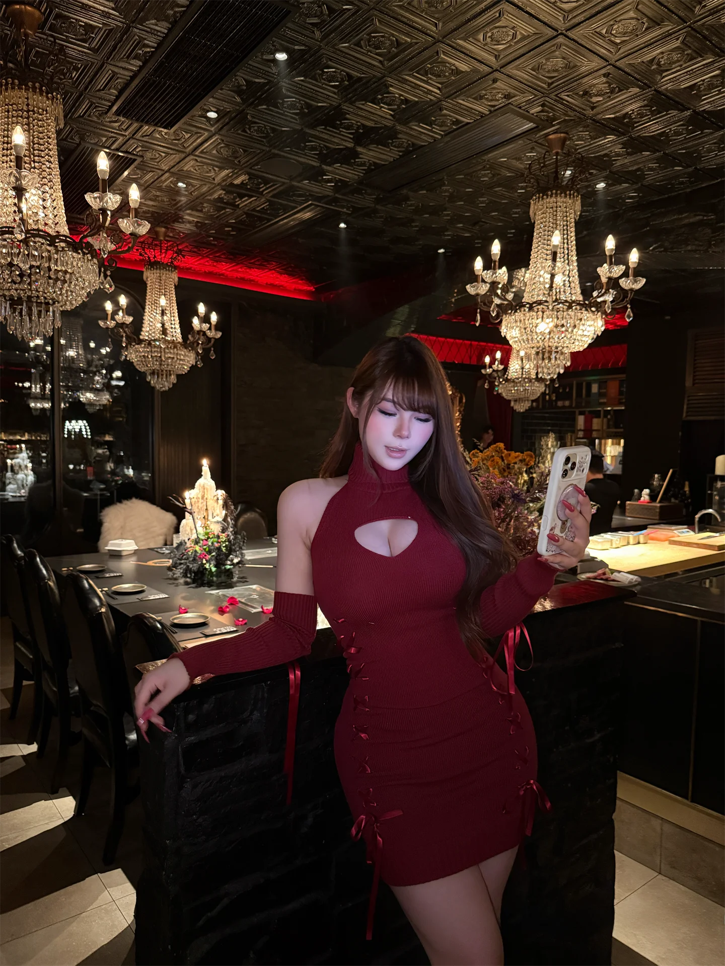 

Новое женское платье-футляр в корейском стиле с вырезом «поцелуй розы», короткое, с длинными рукавами, высоким воротником, зимнее, модное, для женщин.