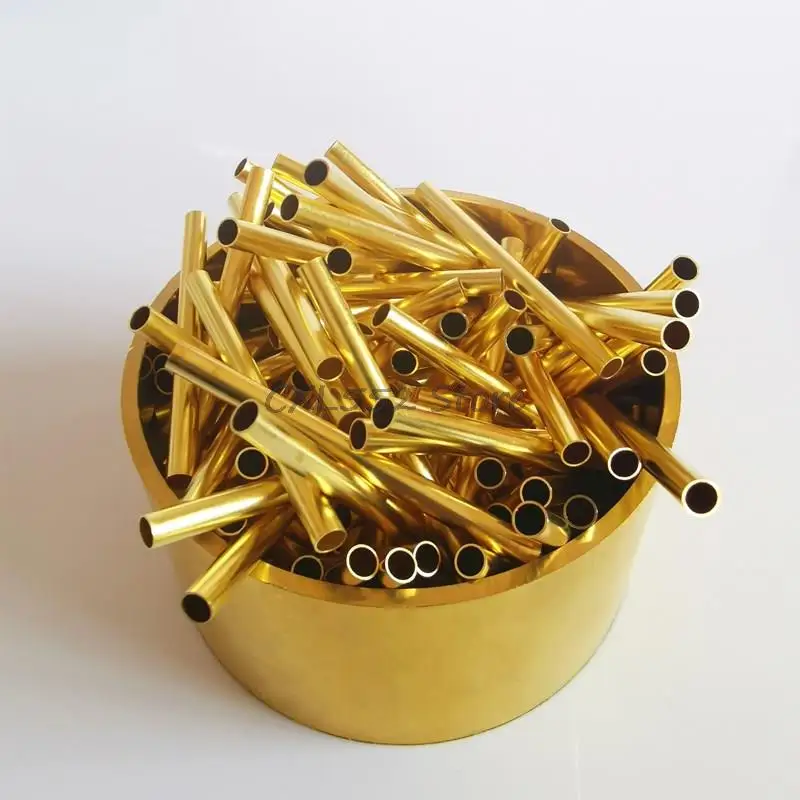 Produktbild von 12 Stück Messingrohr – 20mm Außen-Ø, 1mm Wand, Längen 6-40mm