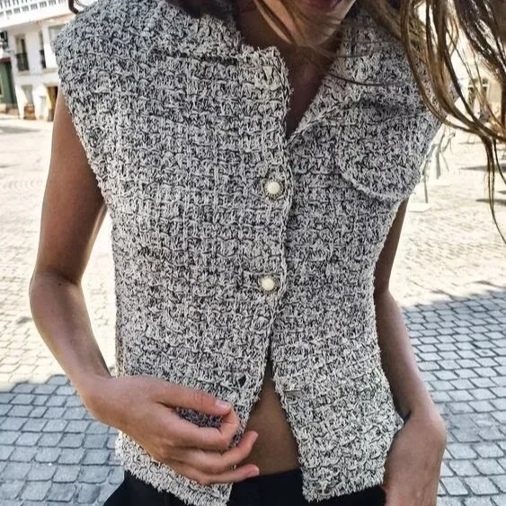 Urban Commuting Style Metal Stripe Knitvest Jacket Tweed Pattern Sleeveless Pullover Sweet Pocket Zr Same