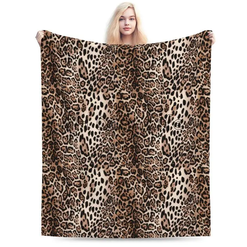 Cheetah Leopard Print Flannel Fleece Blanket Lightweight Blanket Soft Warm Cozy Fuzzy Throw Blankets for Couch Bed Sofa Travel