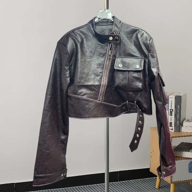 秋の女性の黒のショートフェイク Pu レザージャケットスタンドアップカラー長袖斜めジッパー不規則な裾バイカージャケットストリート