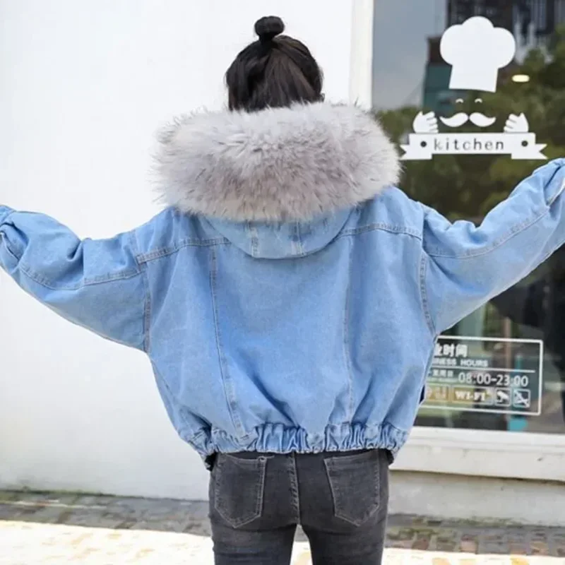 Winter Fur Denim Jacket Women Fashion Faux Rabbit Fur Blue Jeans Jacket Coat with Warm Lining Female Fur Collar Oversize Outwear