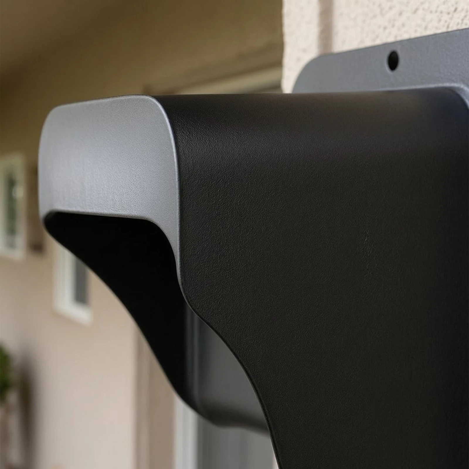 Entryway Chime Rain Cover Cold-Rolled Steel Metal Entryway Chime Hood Outdoor Protection Weather Guard Mounting Holes