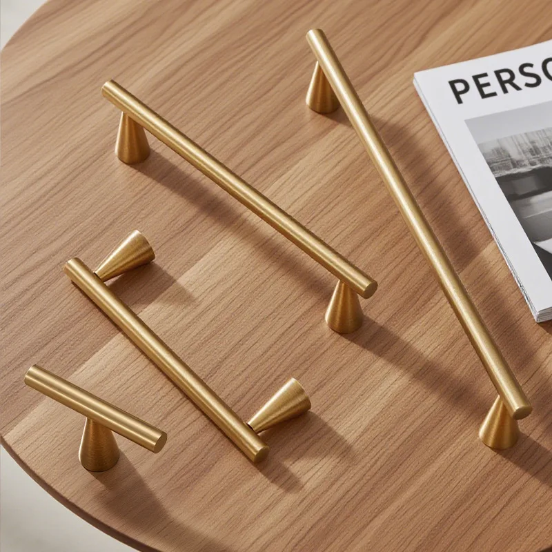 

Винтажные латунные антикварные медные дверные ручки, однотонные ручки для ящиков, модная мебельная фурнитура, ручки для кухонного шкафа