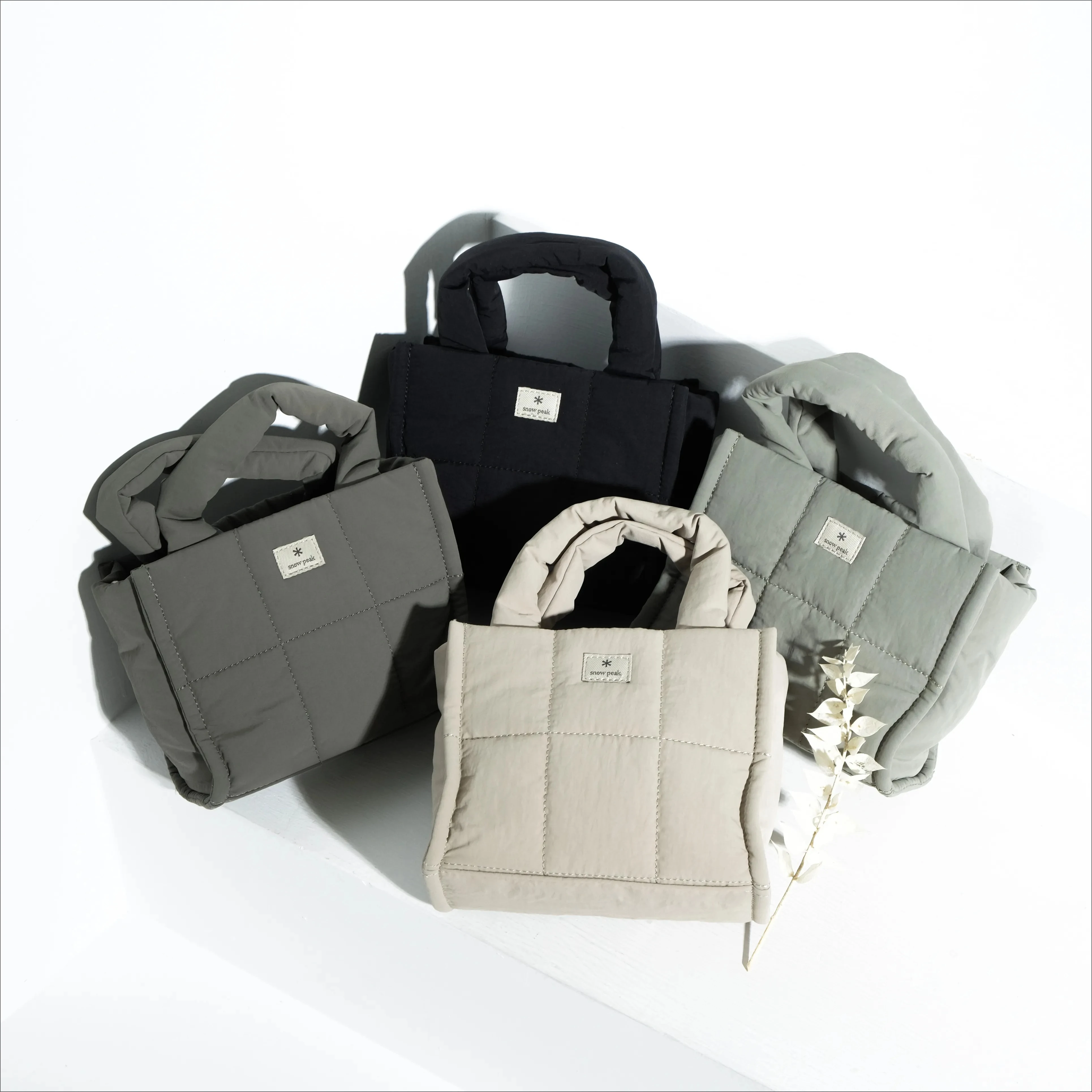 

Сумка-тоут миниатюрная стеганая в стиле KR Snow Peak - мягкая сумка через плечо для мужчин и женщин