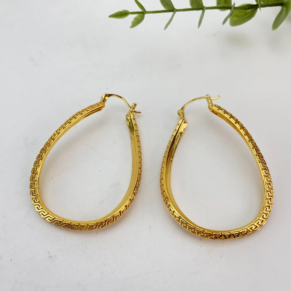 Yuminglai Fashion Luxury Dubai Jewelry Accessories Superior Quality Goldplated Earrings for Women FHK28384