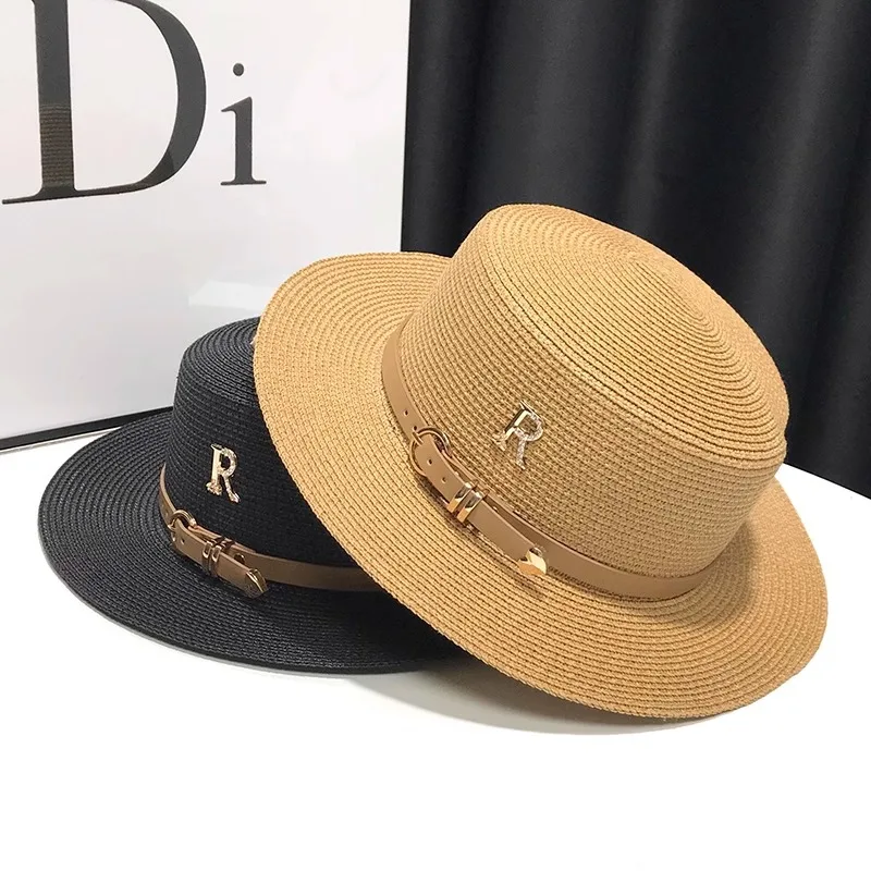 Trendy Metal R Letter Leather Buckle Flat Top Straw Hats for Women\'s Summer Sunshade Bucket Hat Female Fashion Beach Hat