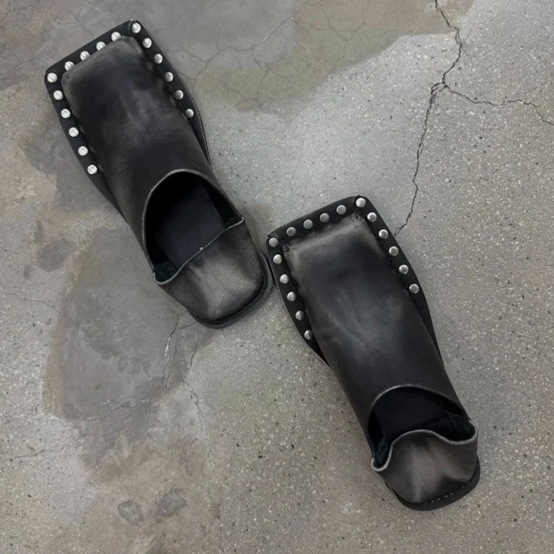 Retro Punk Studded Loafers Unisex Square Toe Mule Slides Faded Distress Polished All Edge Round Metal Rivet Thin Flat shoes