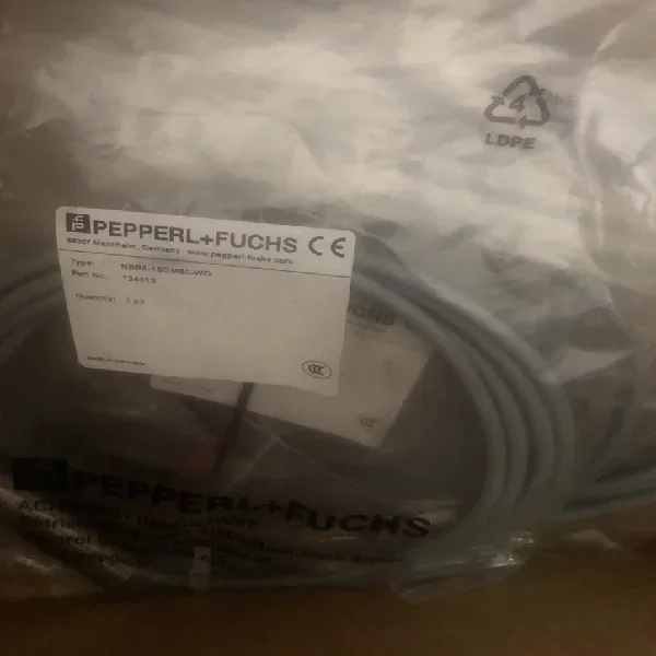 1pc New Nbb5-18gm60-wo Proximity Sensor Nbb518gm60wo Brand New Original Spot Plc