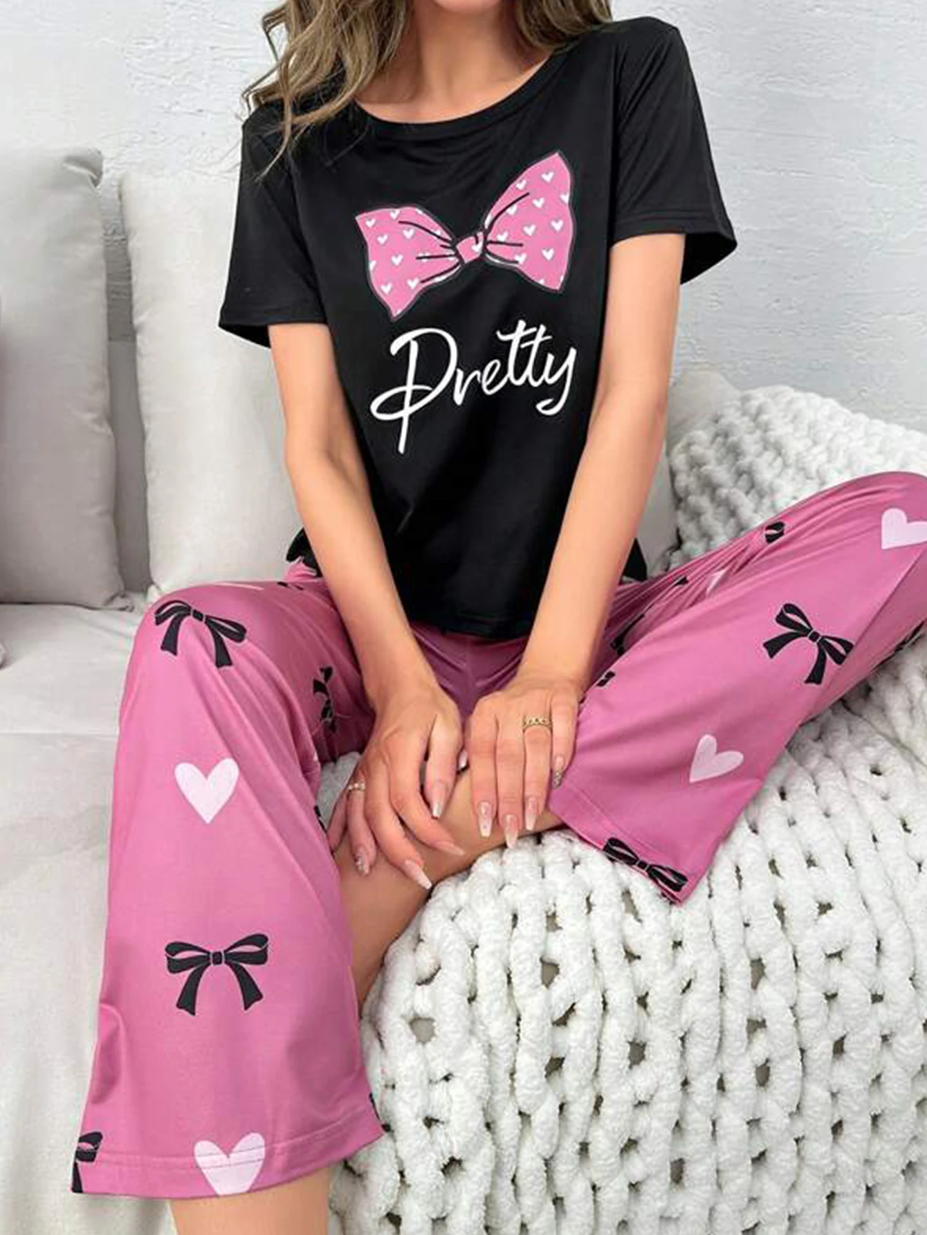 Cozy Heart Bow Knot Pajama Set For Women Lightweight Soft Short Sleeves Sleepwear crew Neck Top Loungewear Set